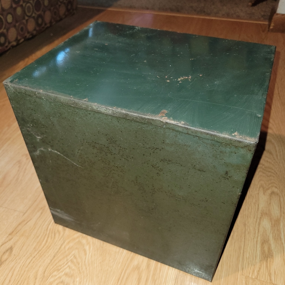 Vintage Desktop Cabinet - Picture 10 of 10